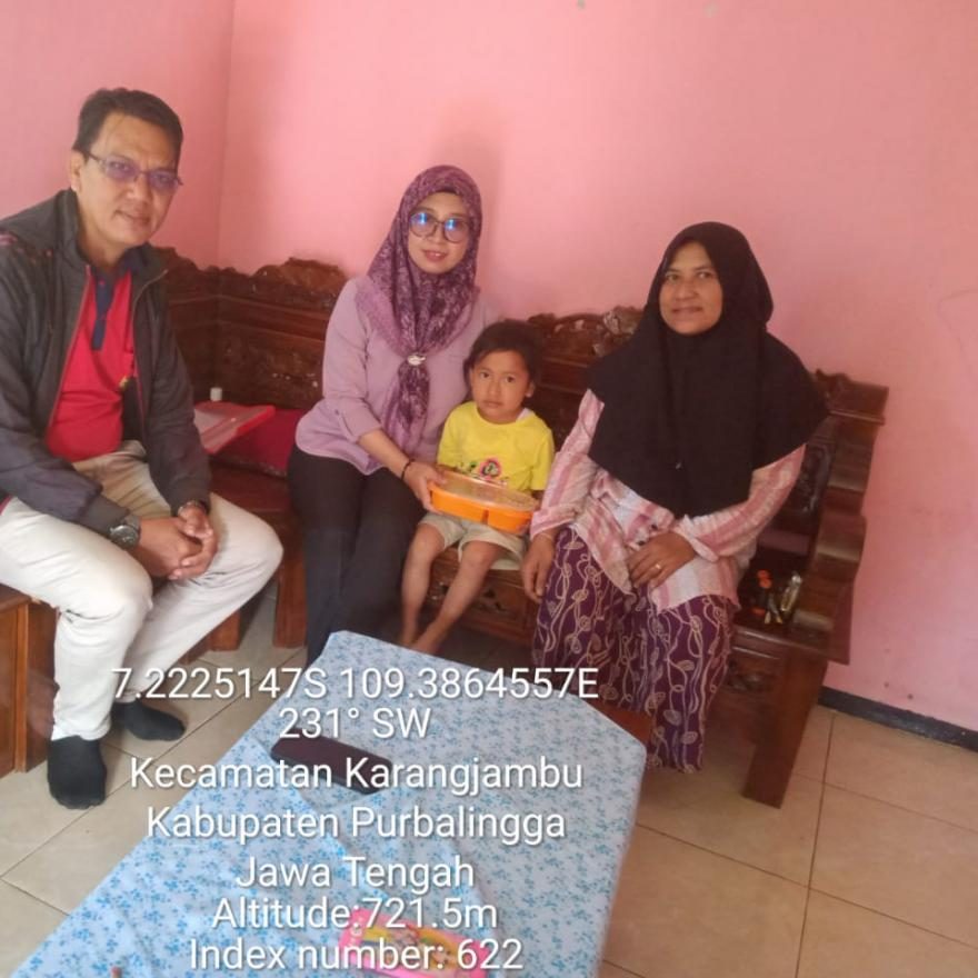 Peninjauan Penyaluran Pemberian Makanan Tambahan (PMT) di Desa Karangjambu ke-71 Hari