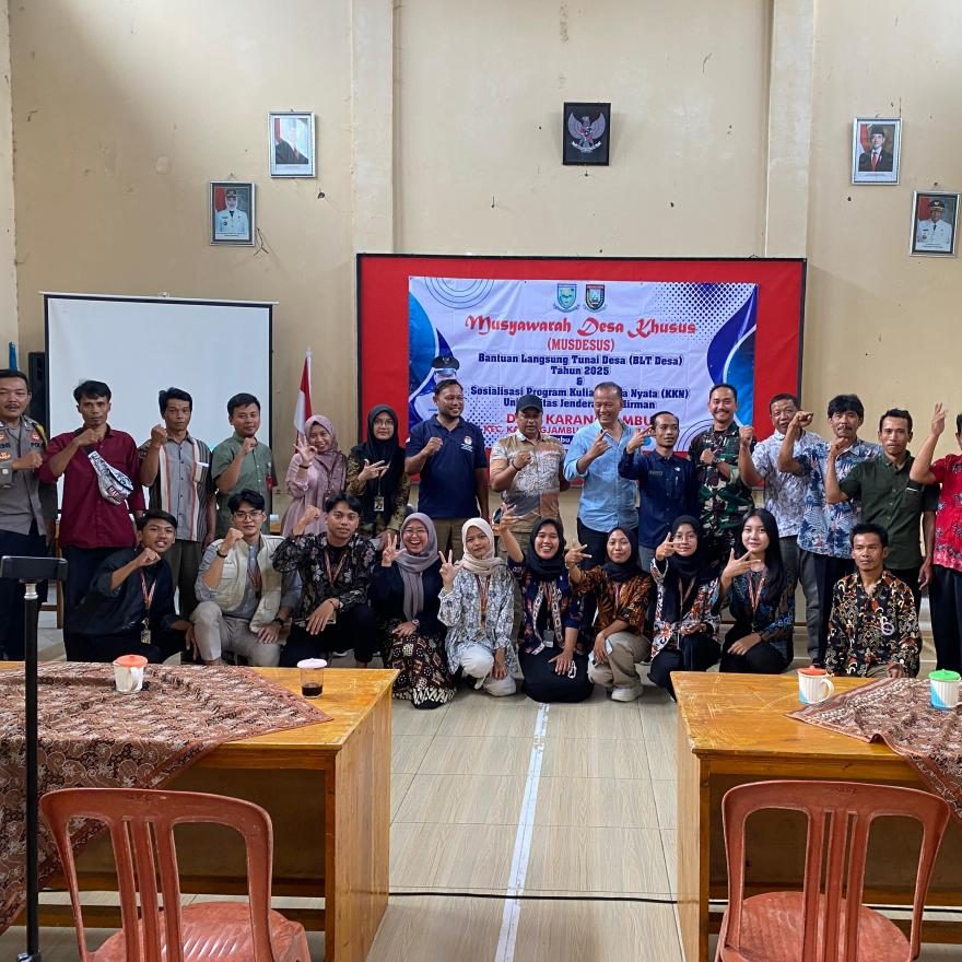 Musyawarah Desa Khusus dan Sosialisasi Program KKN di Desa Karangjambu Tahun 2025